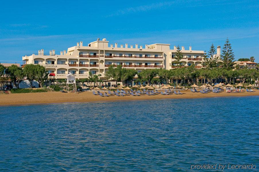 Margarita Beach Hotel Agia Marina 외부 사진