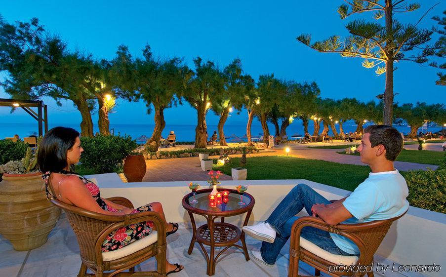 Margarita Beach Hotel Agia Marina 외부 사진